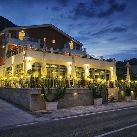 Hotel Ellena 赫尔采格诺维 外观 照片