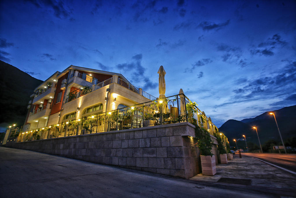 Hotel Ellena 赫尔采格诺维 外观 照片
